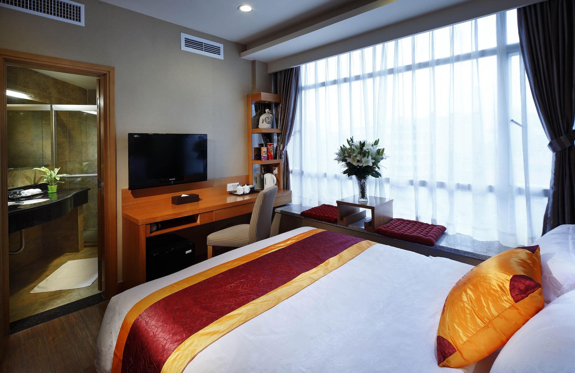 Royal Garden Hotel Гуанчжоу Экстерьер фото